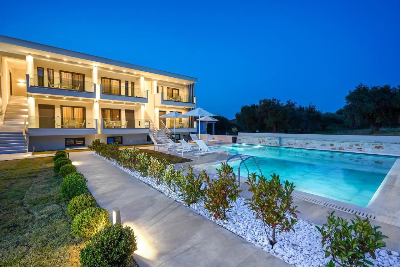 Olia Thassos - Luxury Apartments מראה חיצוני תמונה